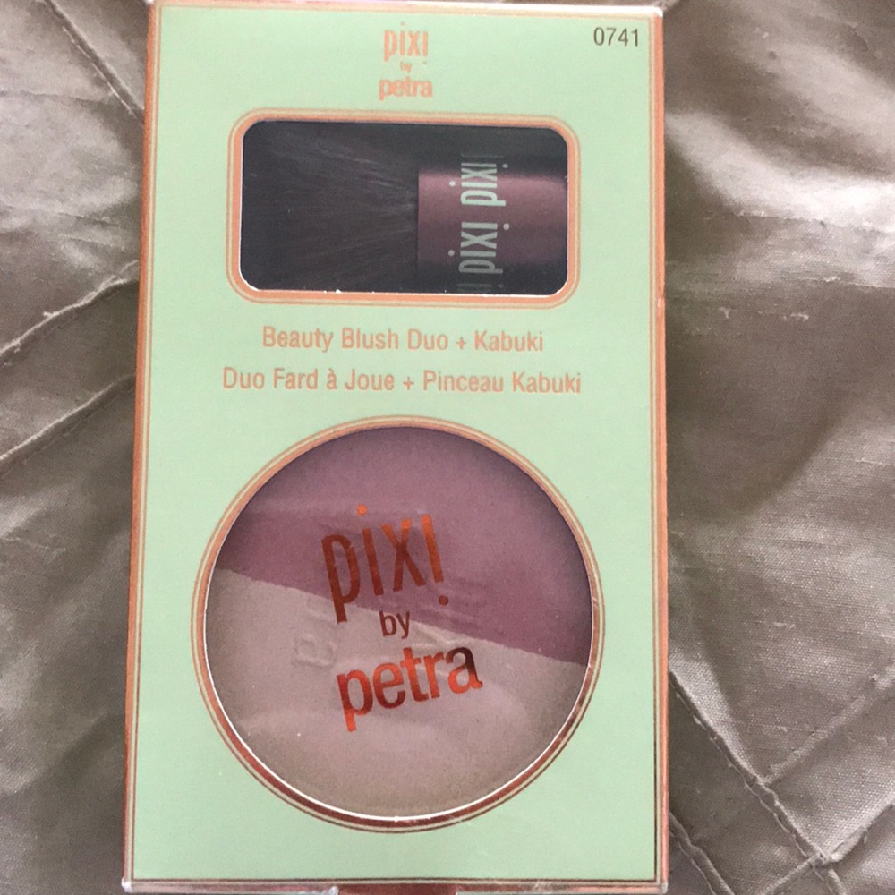 Pixie Beauty Blush Duo - Picture 2 of 4